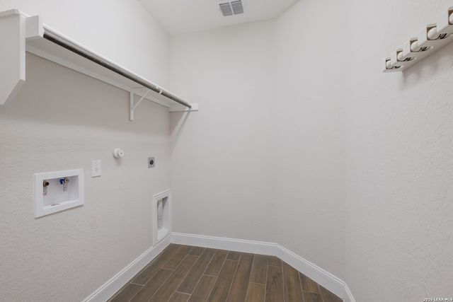 3935 Brazos Bnd, San Antonio, TX 78245