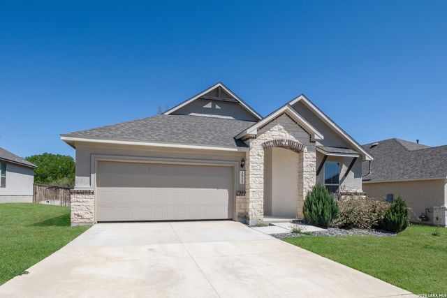 3935 Brazos Bnd, San Antonio, TX 78245