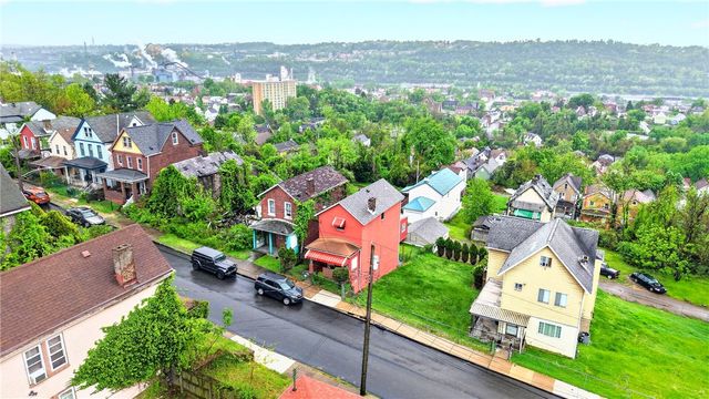 520 Stokes Ave, N Braddock, PA 15104