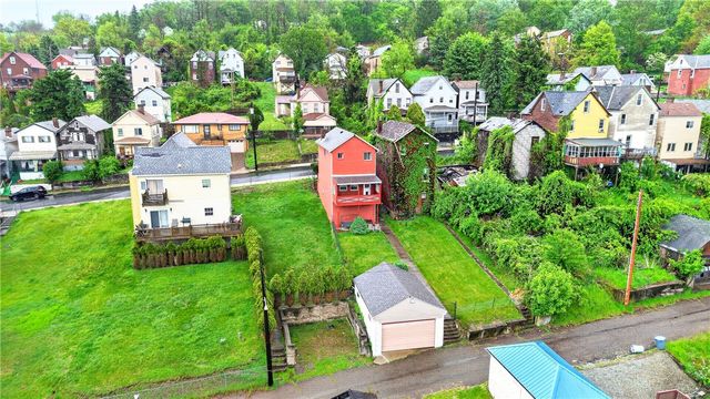 520 Stokes Ave, N Braddock, PA 15104