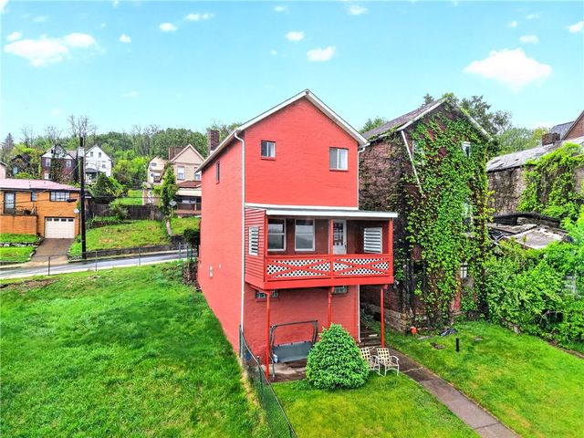 520 Stokes Ave, N Braddock, PA 15104