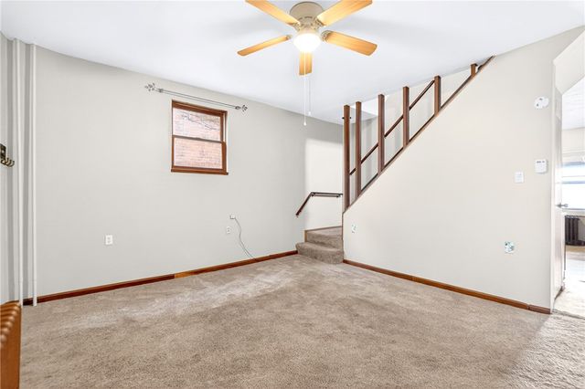 520 Stokes Ave, N Braddock, PA 15104