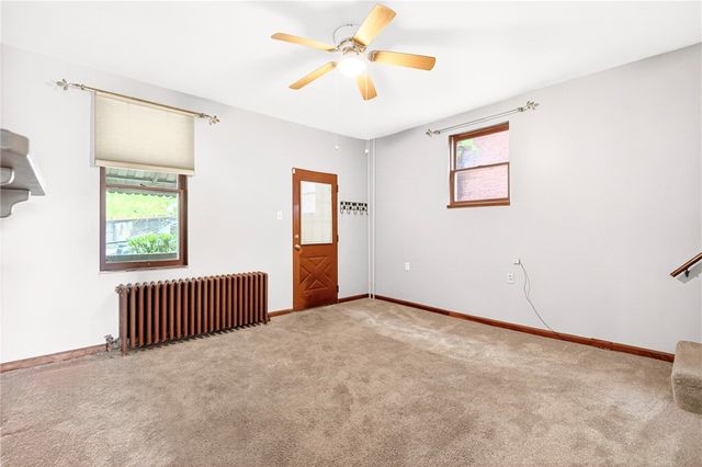 520 Stokes Ave, N Braddock, PA 15104
