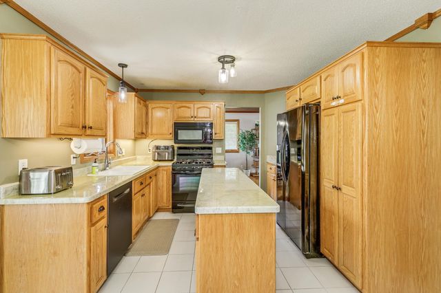 29084 Machmeier Court, Lindstrom, MN 55045