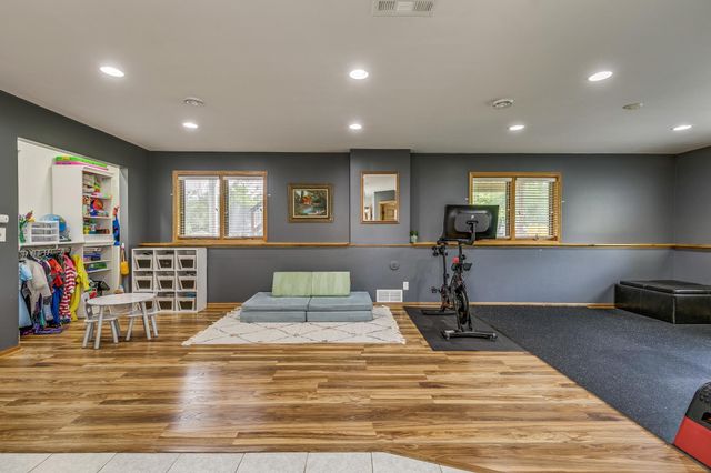 29084 Machmeier Court, Lindstrom, MN 55045