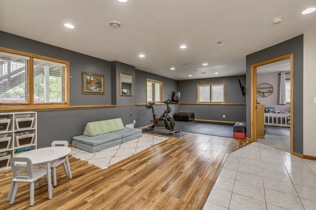 29084 Machmeier Court, Lindstrom, MN 55045