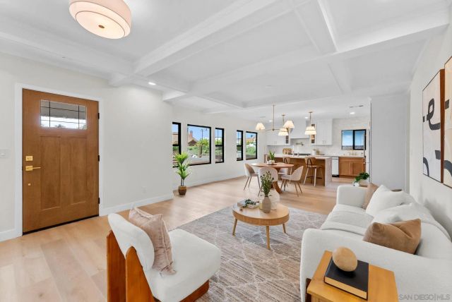 3711 29th St, San Diego, CA 92104