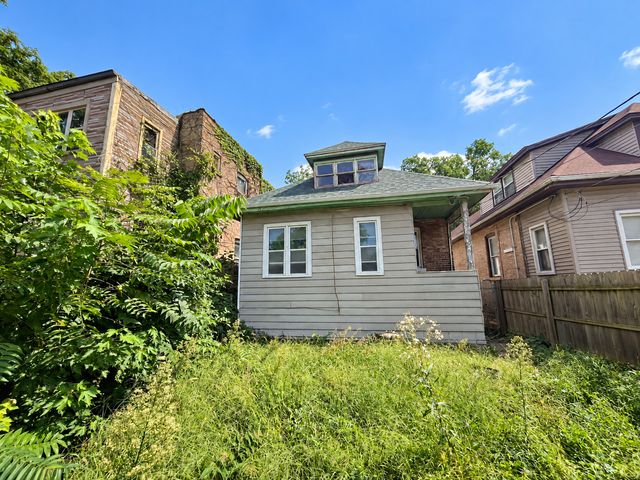 7522 S Perry Avenue, Chicago, IL 60620