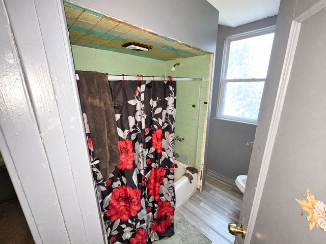 7522 S Perry Avenue, Chicago, IL 60620