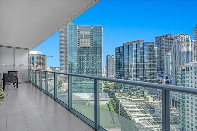1300 Brickell Bay Dr 2411, Miami, FL 33131