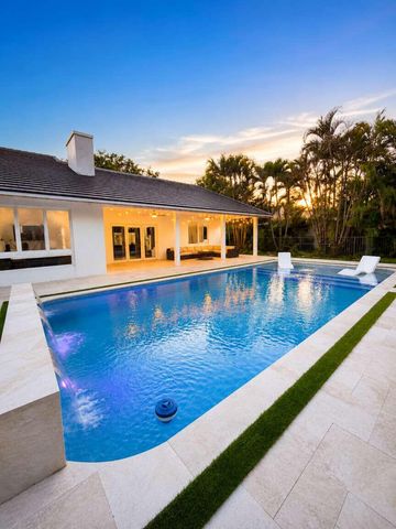 2932 Banyan Boulevard Circle NW, Boca Raton, FL 33431