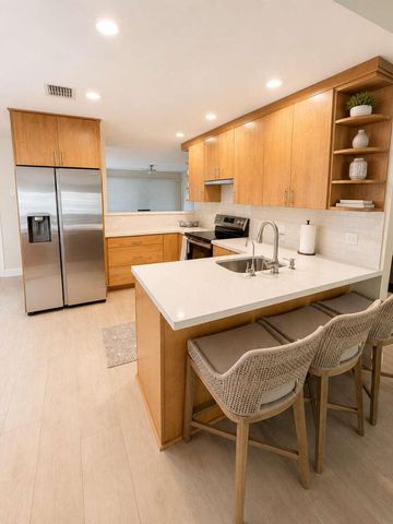2932 Banyan Boulevard Circle NW, Boca Raton, FL 33431