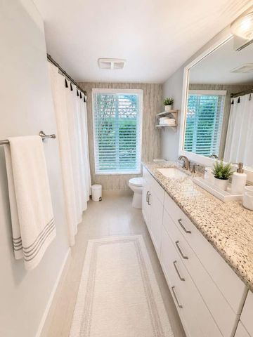 2932 Banyan Boulevard Circle NW, Boca Raton, FL 33431