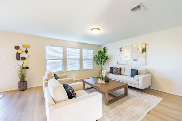 524 Carrington ST, Hutto, TX 78634