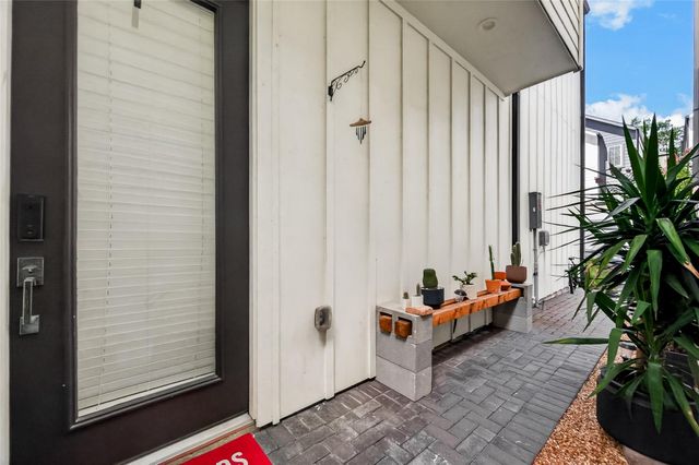 5912 Haring Lane, Houston, TX 77091
