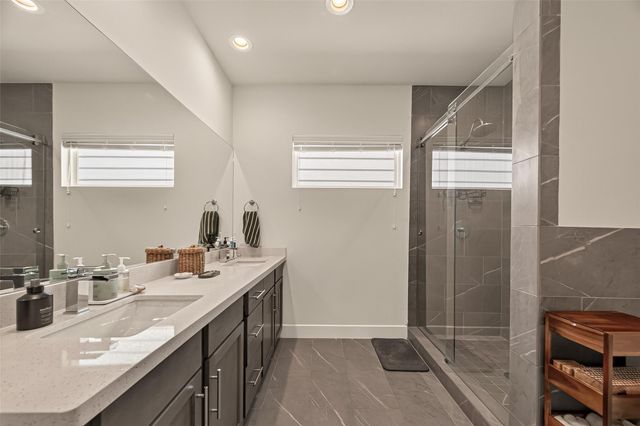 5912 Haring Lane, Houston, TX 77091
