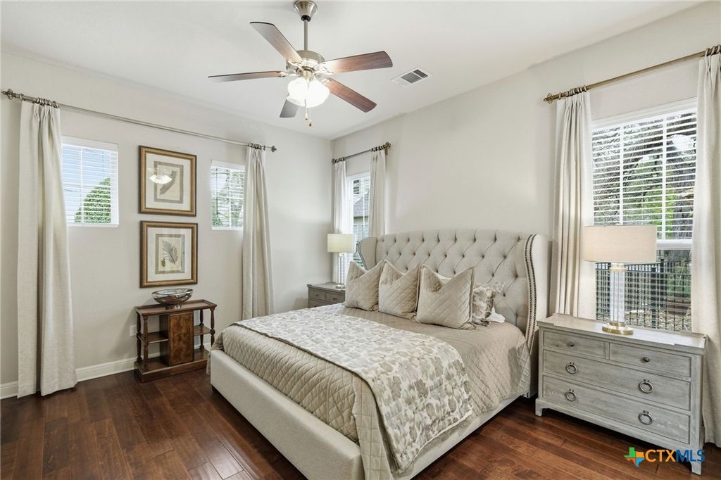 Image 11 of property listing at 2608 Barbera Pass, Austin, TX 78748