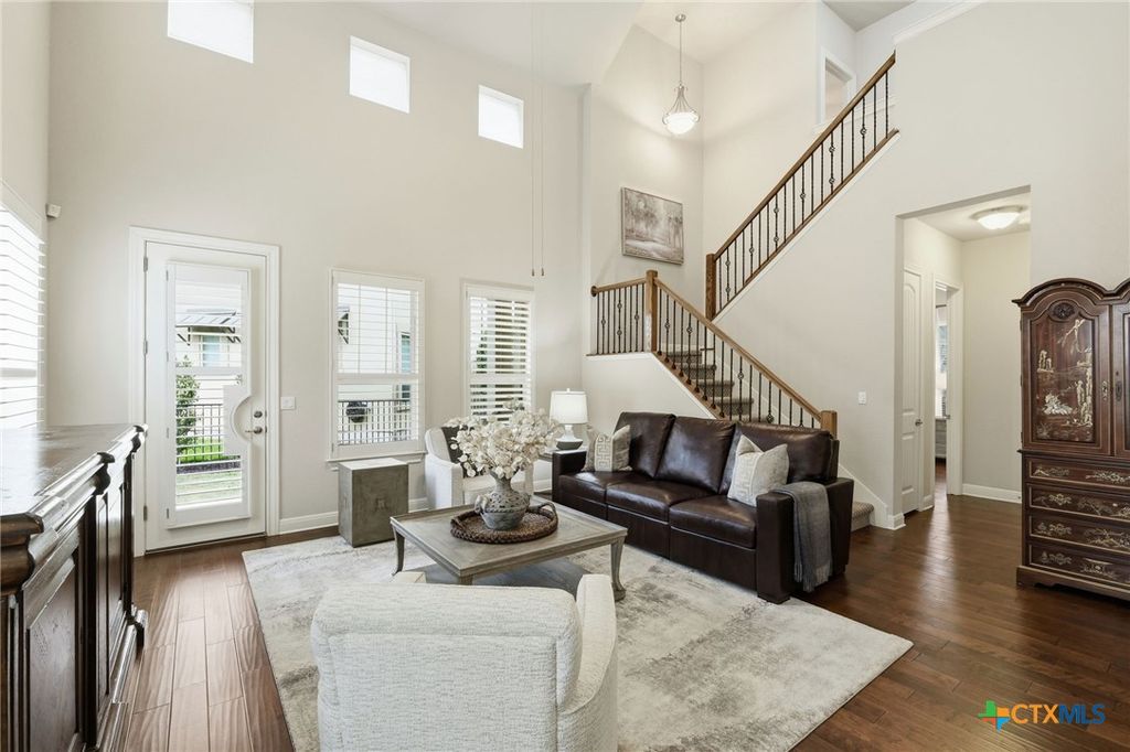 Image 5 of property listing at 2608 Barbera Pass, Austin, TX 78748