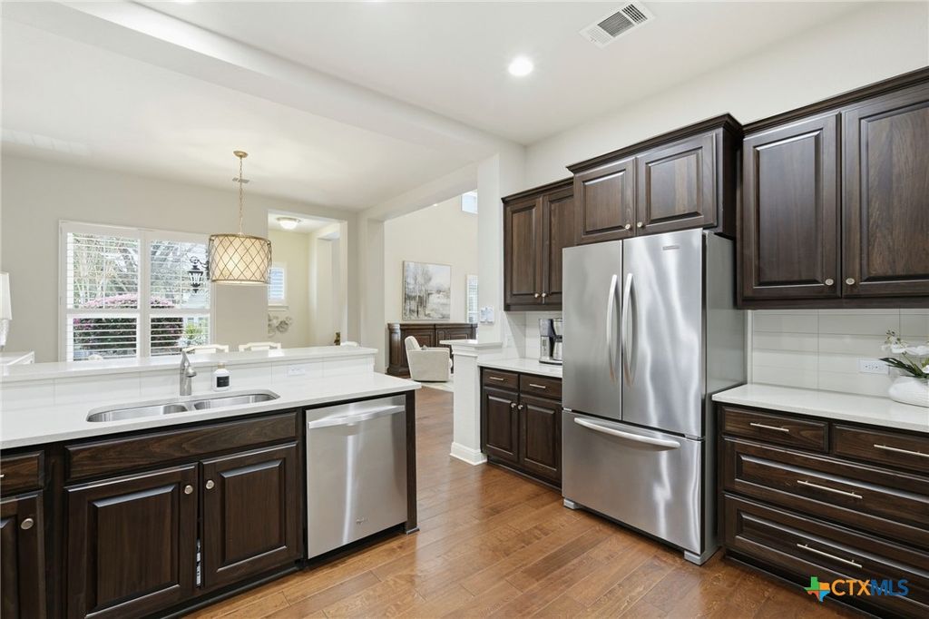 Image 9 of property listing at 2608 Barbera Pass, Austin, TX 78748