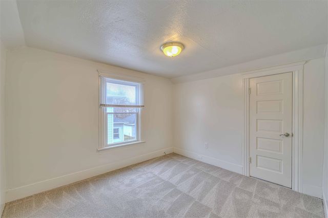 1019 Woodbridge Street, Jackson, MI 49203