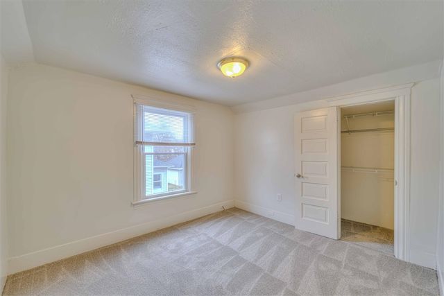 1019 Woodbridge Street, Jackson, MI 49203