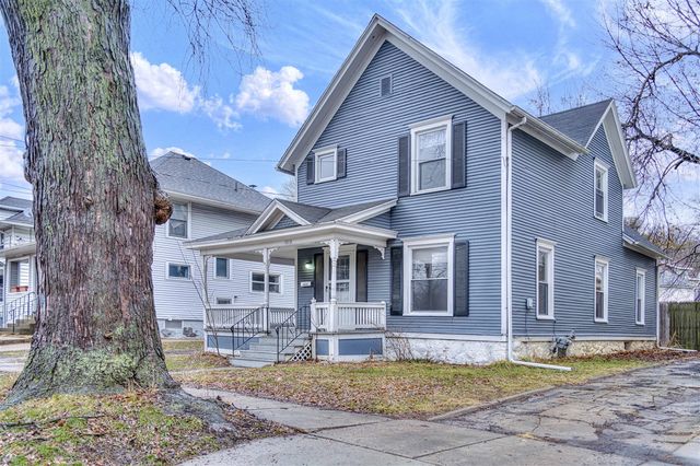 1019 Woodbridge Street, Jackson, MI 49203