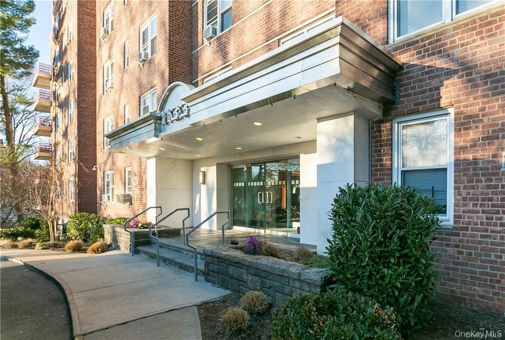 1133 Midland Avenue 1C, Bronxville, NY 10708
