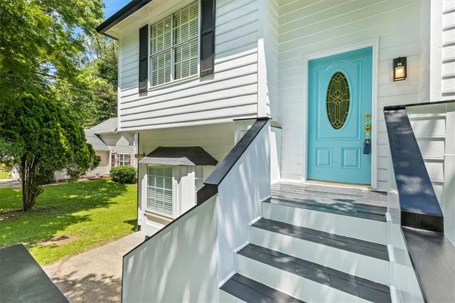 5250 Forest Downs Lane, Atlanta, GA 30349
