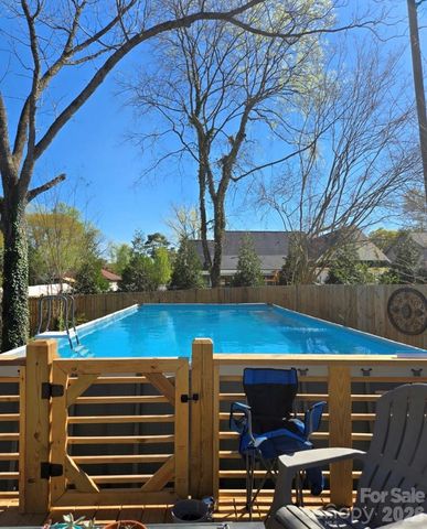 904 Laye Street, Belmont, NC 28012