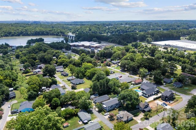 904 Laye Street, Belmont, NC 28012