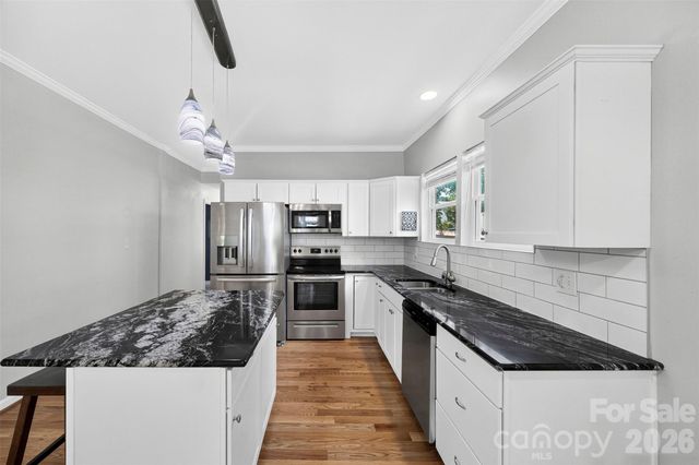 904 Laye Street, Belmont, NC 28012