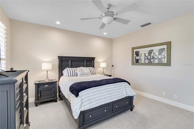 121 N BOULEVARD OF PRESIDENTS, Sarasota, FL 34236