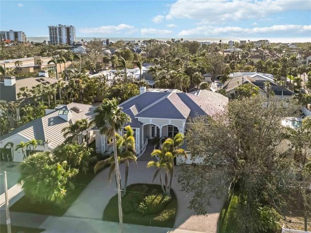 121 N BOULEVARD OF PRESIDENTS, Sarasota, FL 34236
