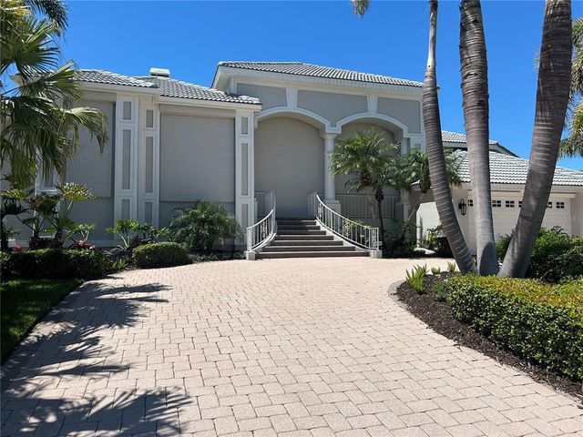 121 N BOULEVARD OF PRESIDENTS, Sarasota, FL 34236