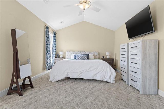 6110 Wisteria Place CT, Roanoke, VA 24012