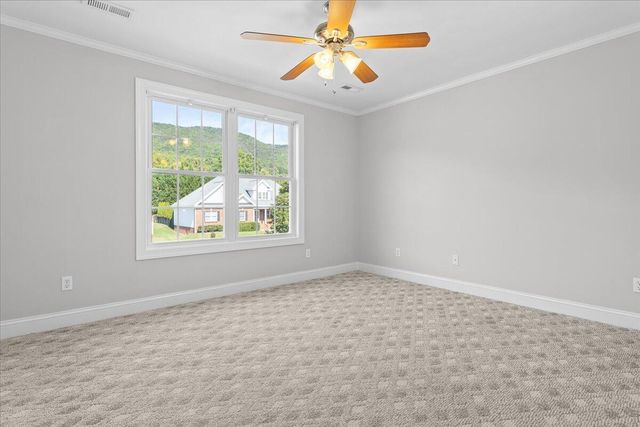 6110 Wisteria Place CT, Roanoke, VA 24012