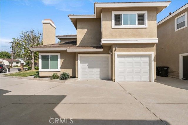 389 Ralcam Place, Costa Mesa, CA 92627