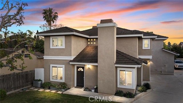 389 Ralcam Place, Costa Mesa, CA 92627