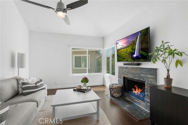 389 Ralcam Place, Costa Mesa, CA 92627