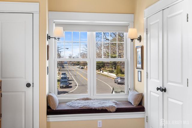 100 Laurel Avenue, Island Heights, NJ 08732