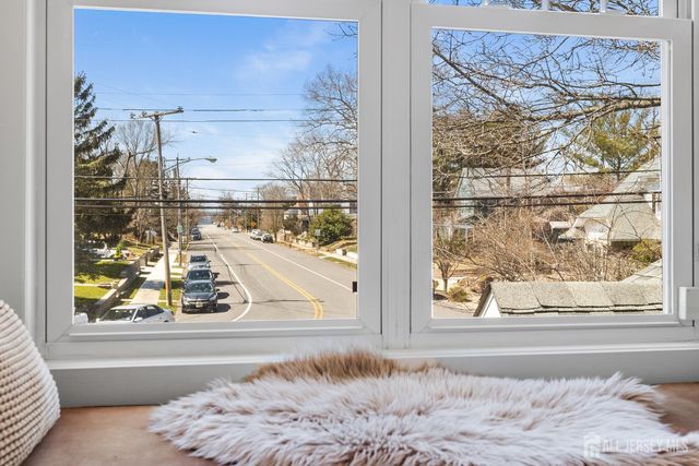 100 Laurel Avenue, Island Heights, NJ 08732