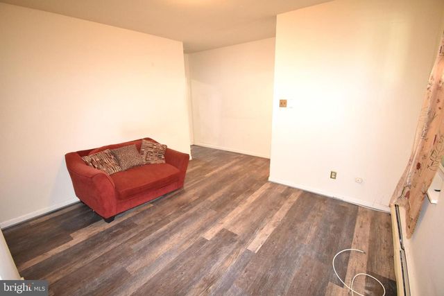 521 YORK ST, Burlington, NJ 08016