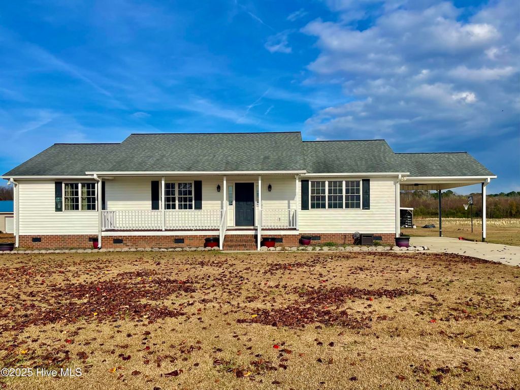1551 David Rogerson Road, Williamston, NC 27892