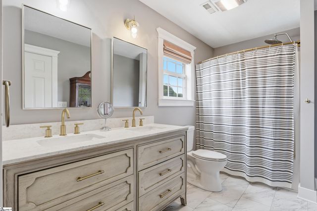 201 Saddlebred Drive, Pelzer, SC 29669