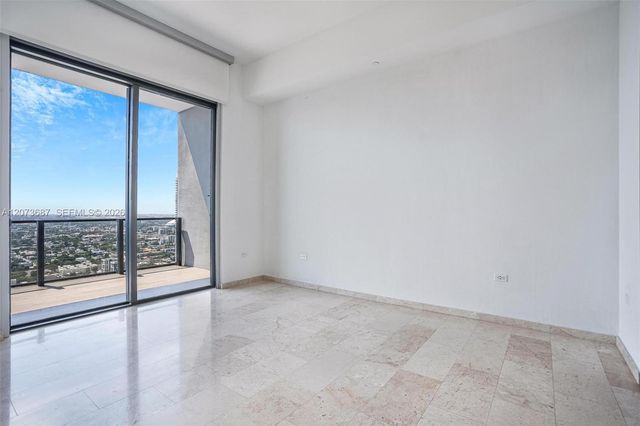 88 SW 7th Street 4004, Miami, FL 33130