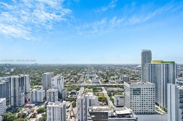 88 SW 7th Street 4004, Miami, FL 33130
