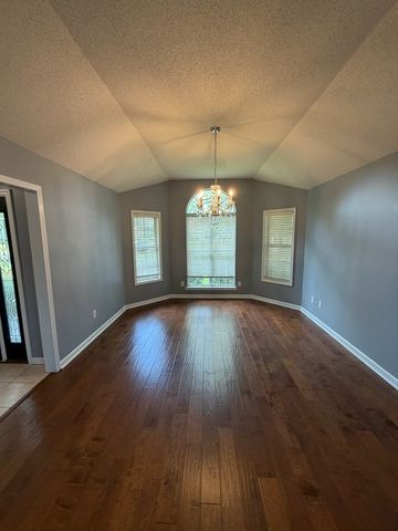 107 Gloster Court, Dothan, AL 36303