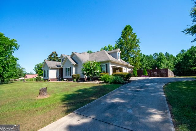 1314 Tenny Nelson Road, Grantville, GA 30220