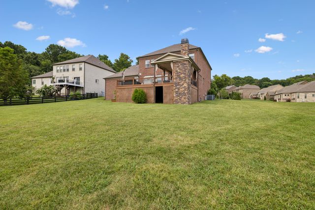 7005 Marwood Dr, College Grove, TN 37046
