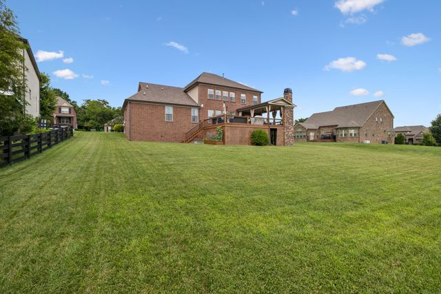 7005 Marwood Dr, College Grove, TN 37046